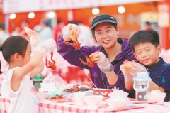 <b>仅是美食供给者</b>